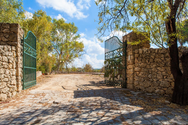 Others 5, Tenuta Don Salvatore, Lecce