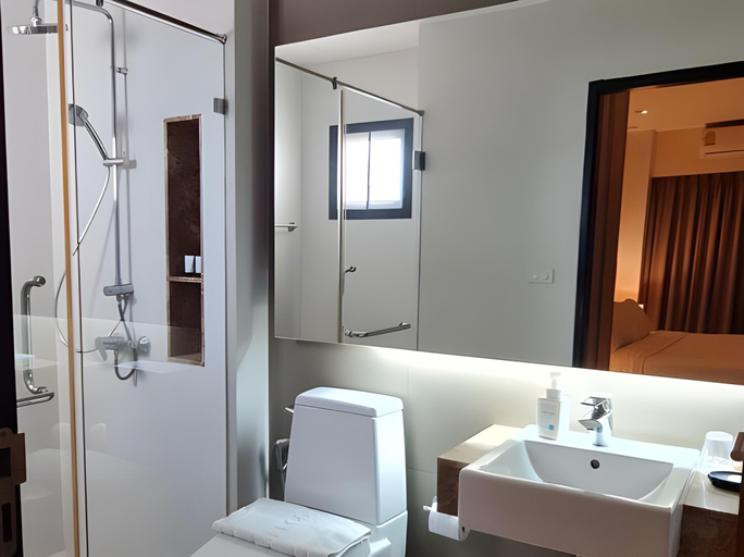 Bathroom 4, W 14 Hotel, Pattaya