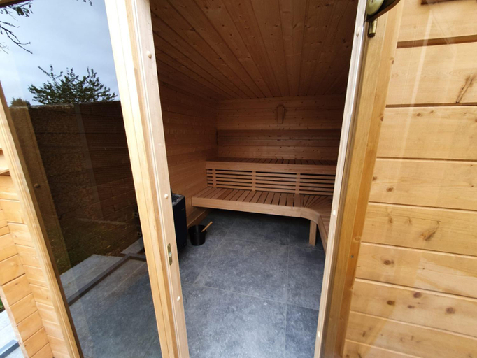 Others 2, La Cabane Ofuro, Namur
