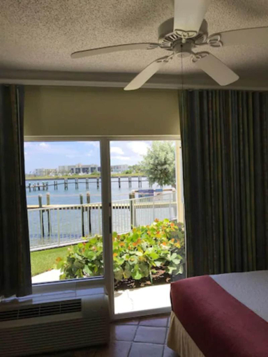 Bedroom 3, Jupiter Waterfront Inn, Martin