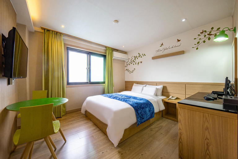 Bedroom 2, Wando XYM, Wando