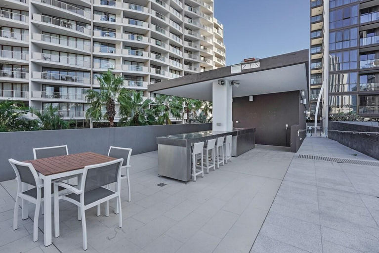 Others 5, Ocean Views, Broadbeach #1204, Gold Coast