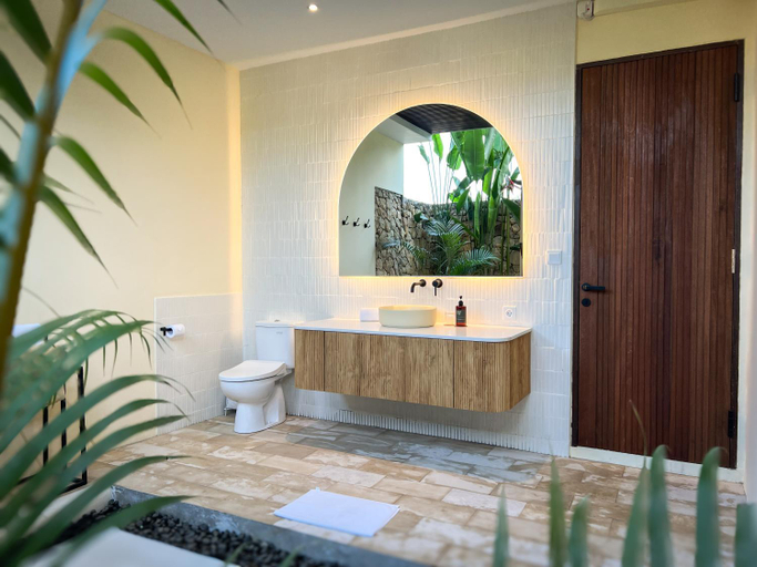 Bathroom 4, Rascals Hotel, Lombok