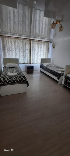 Others 3, Guest House Akbermet, Ton