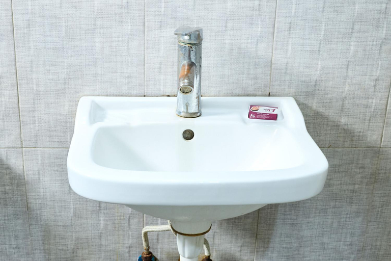 Bathroom 3, L&J Modern Backpackers Kinondoni, Kinondoni