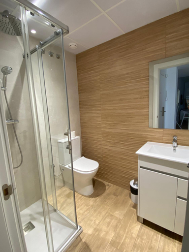 Bathroom 2, Novamar apartamentos, Málaga