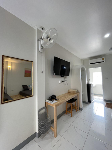 Others 5, The KN Kohlarn, Pattaya