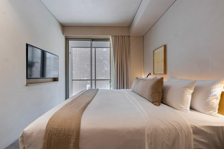 Bedroom 2, Lamartine, Mexico City