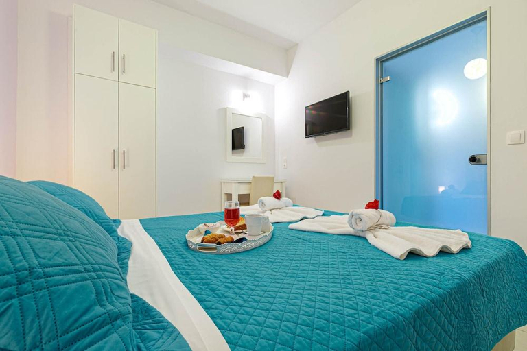 Bedroom 3, Palapart Gikas Suites and Studios, Ionian Islands