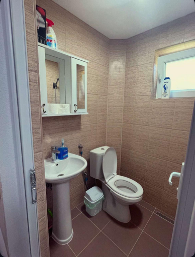 Others 3, Guest House Ulnika