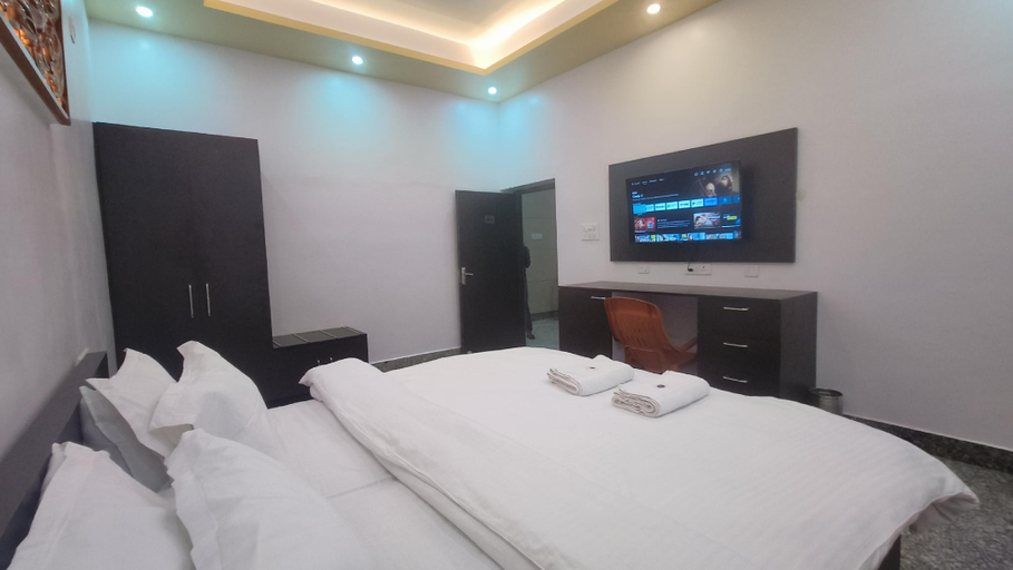 Bedroom 3, Ratna Hotel & Banquet, Muzaffarpur