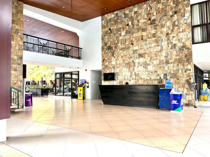 Others 3, The Rochester Parklane Condominium, Pasig City