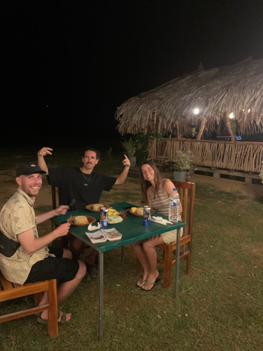 Food & Drinks 4, Thanamal-villa, Thanamalvila