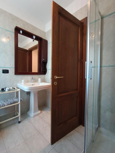 Bathroom 3, Villa Mammare Country villa con Jacuzzi esterna, Isernia