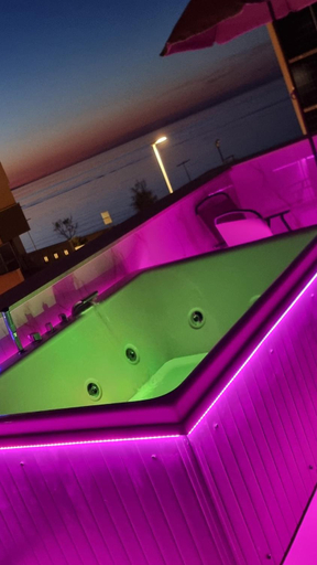 Others 3, Luxury Beach House, Bari