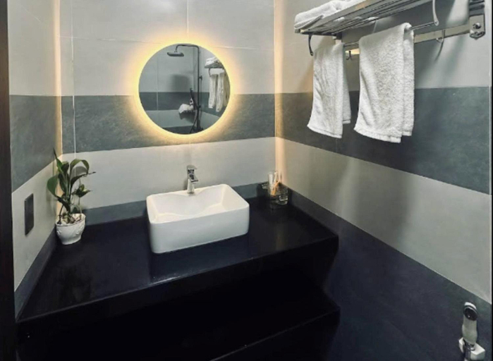 Bathroom,  Love Hotel Hà Đông, Hà Đông