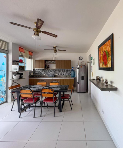 Food & Drinks 4, Condominio Terrazas del Sol 11 - 202, Sopetrán