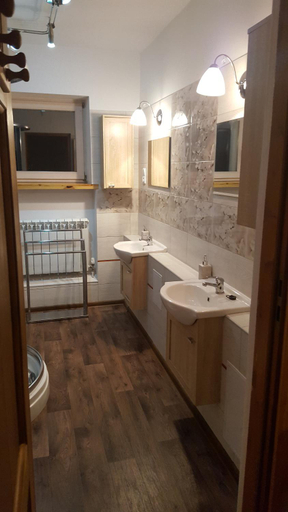Bathroom 3, Pensjonat Widokowka, Cieszyn