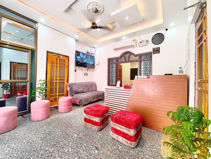 Bedroom 2, Goroomgo Mateshwari Palace Near Ram Mandir Ayodhya, Faizabad