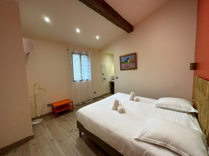 Bedroom 3, Domaine de la Tapie de Bouchet - en Camargue, Bouches-du-Rhône