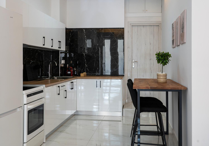 Others 3, The White House minimal apartments, Peloponnese
