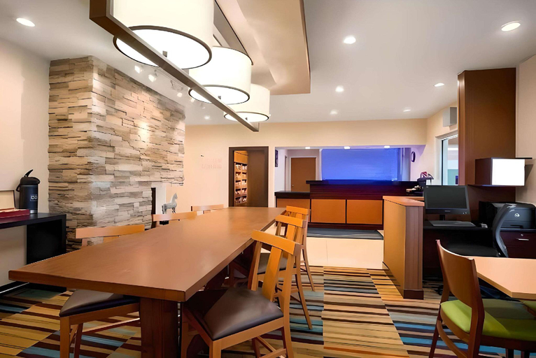 Public Area 2, Dubuque Inn & Suites, Dubuque