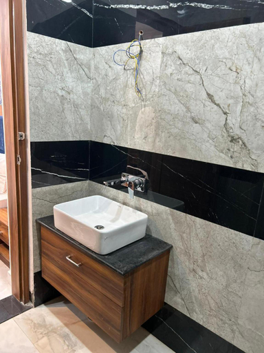 Bathroom 3, Hotel Grand View, Agra