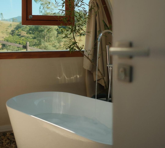 Bathroom 3, Refugio Vista da Montanha, Imaruí