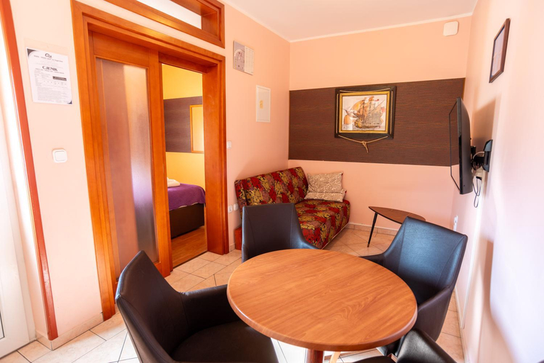 Others 5, Villa Marija, Baška