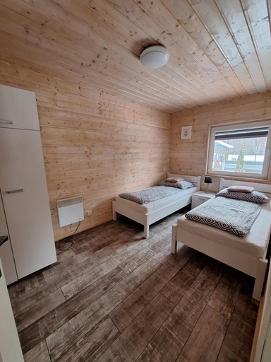 Bedroom 4, Domki Komfort caloroczne, Oświęcim
