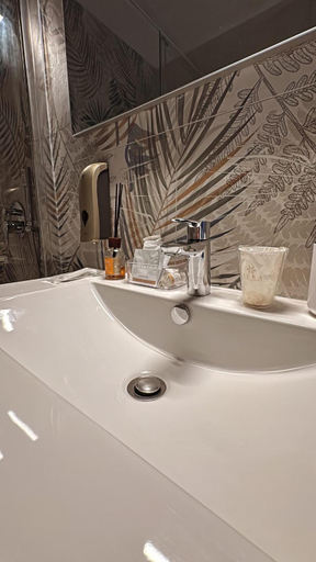 Bathroom 2, Ro&Ro Napoli luxury rooms, Napoli