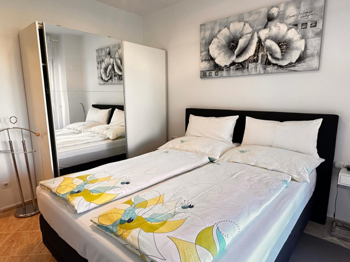 5, Park Plaza Apartments, Fažana