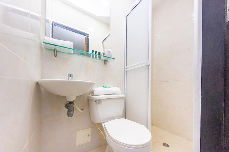 Bathroom 5, Hotel Stay Villa Marta, Cartagena de Indias