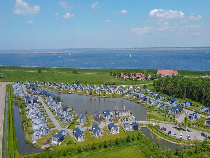 Others 2, Modern Apartment in Zeeland with Sunset Views, Kapelle