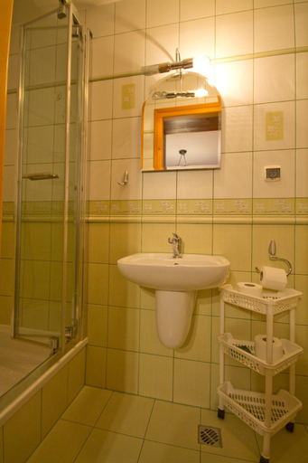 Bathroom 4, Willa Kurant, Tatra