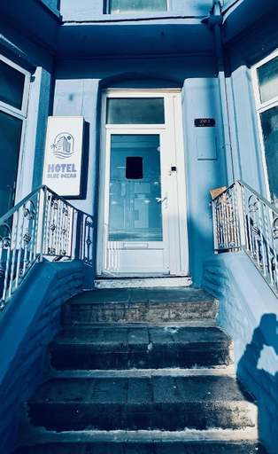 2, Hotel Blue Ocean, Blackpool
