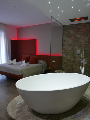 Bathroom 2, Re Lazzarone Suite, Napoli