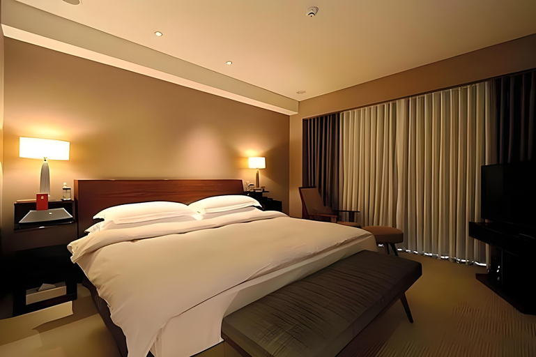 Bedroom 2, Les Suites Ching Cheng Hotel, Taipei City
