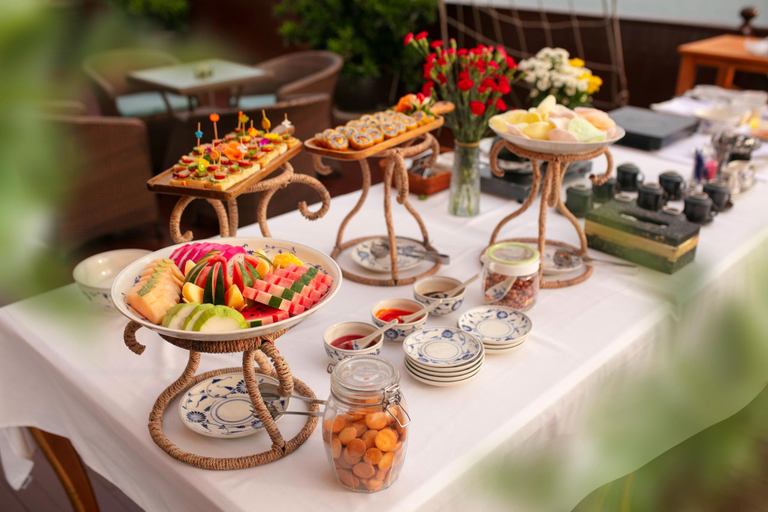 Food & Drinks 5, Emperor Cruises Legacy Halong, Hạ Long