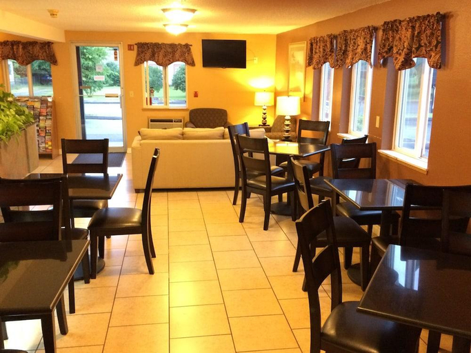 Food & Drinks 5, King Oscar Motel, Lewis