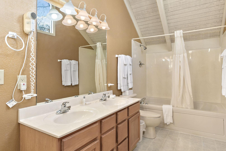Bathroom 4, Sunrise Ridge Resort by Coolvacay, Sevier