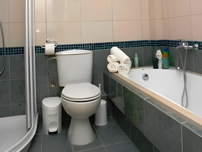 Bathroom 4, Dimitris Apartments, Ionian Islands