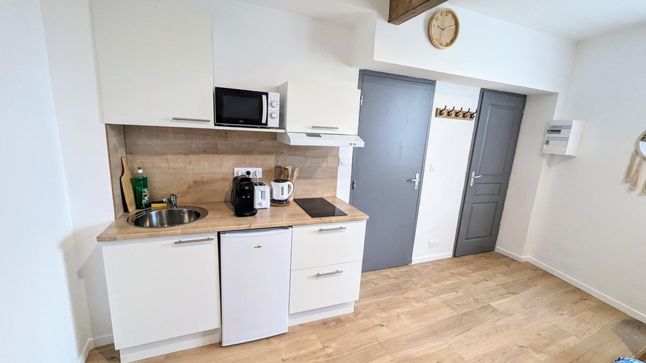 Others 4, BLD-Location, Charente