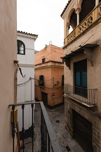 Others 5, Q&Q Cathedral Suites, Sevilla