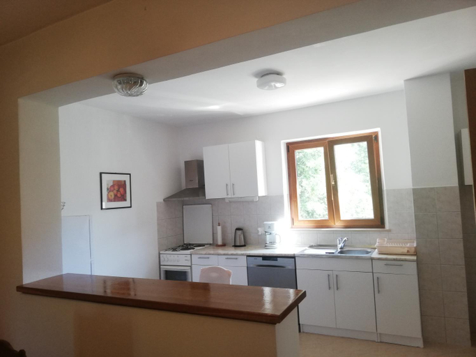 Others 4, Apartment Bobic- Three Bedroom Apartment with Balcony and Sea View, Dubrovačko Primorje