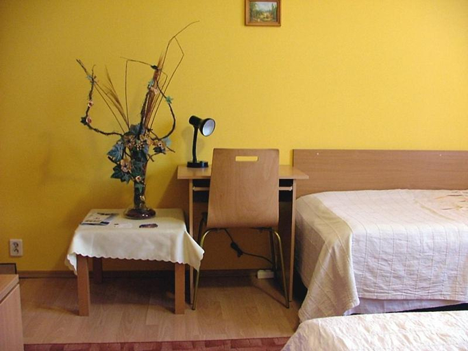 Bedroom, Dom Goscinny Pod Brzozami, Poznań City