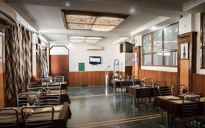 Food & Drinks, Hotel Aerocity Inn, Delhi