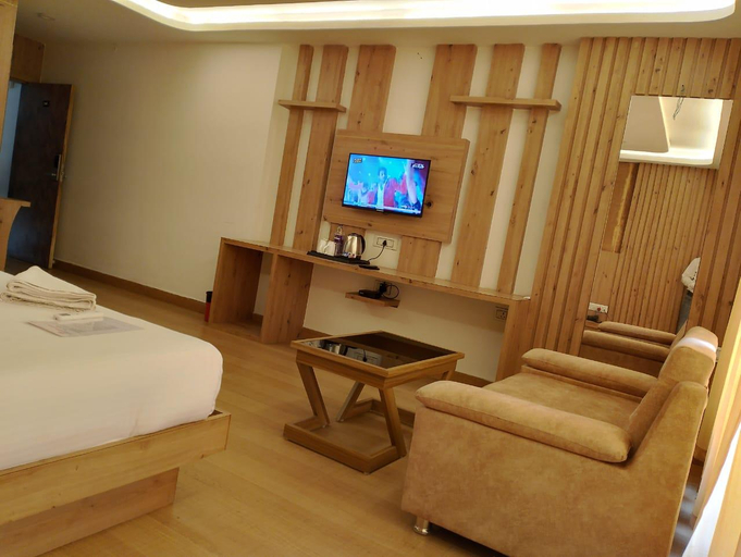 Bedroom 2, Hotel Shanti International, Deoghar