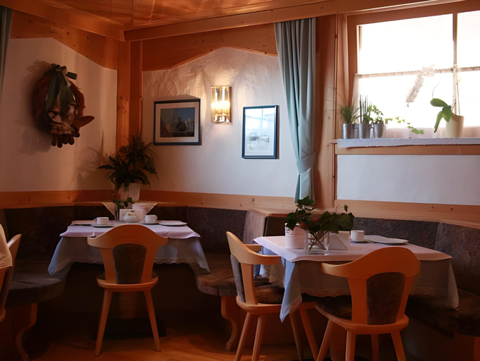 Food & Drinks, Garni Cristin & Dep Antina, Bolzano