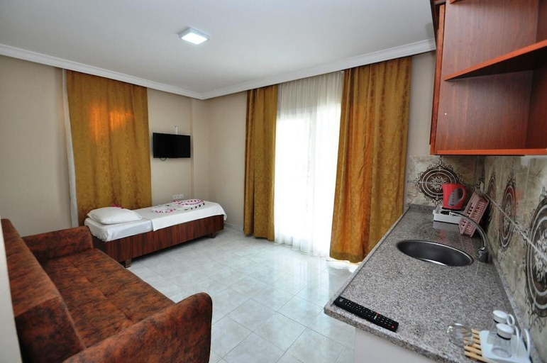 Others 4, Can Apartments, Marmaris